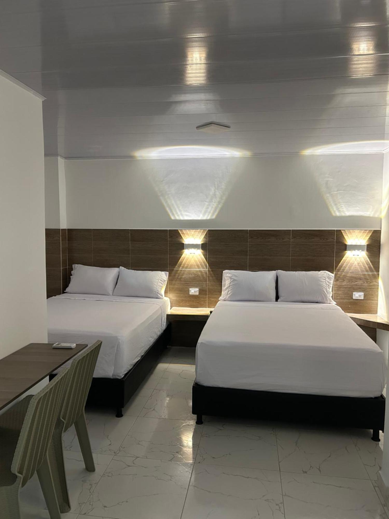 Hotel Brisas Del Mar Santa Marta  Buitenkant foto