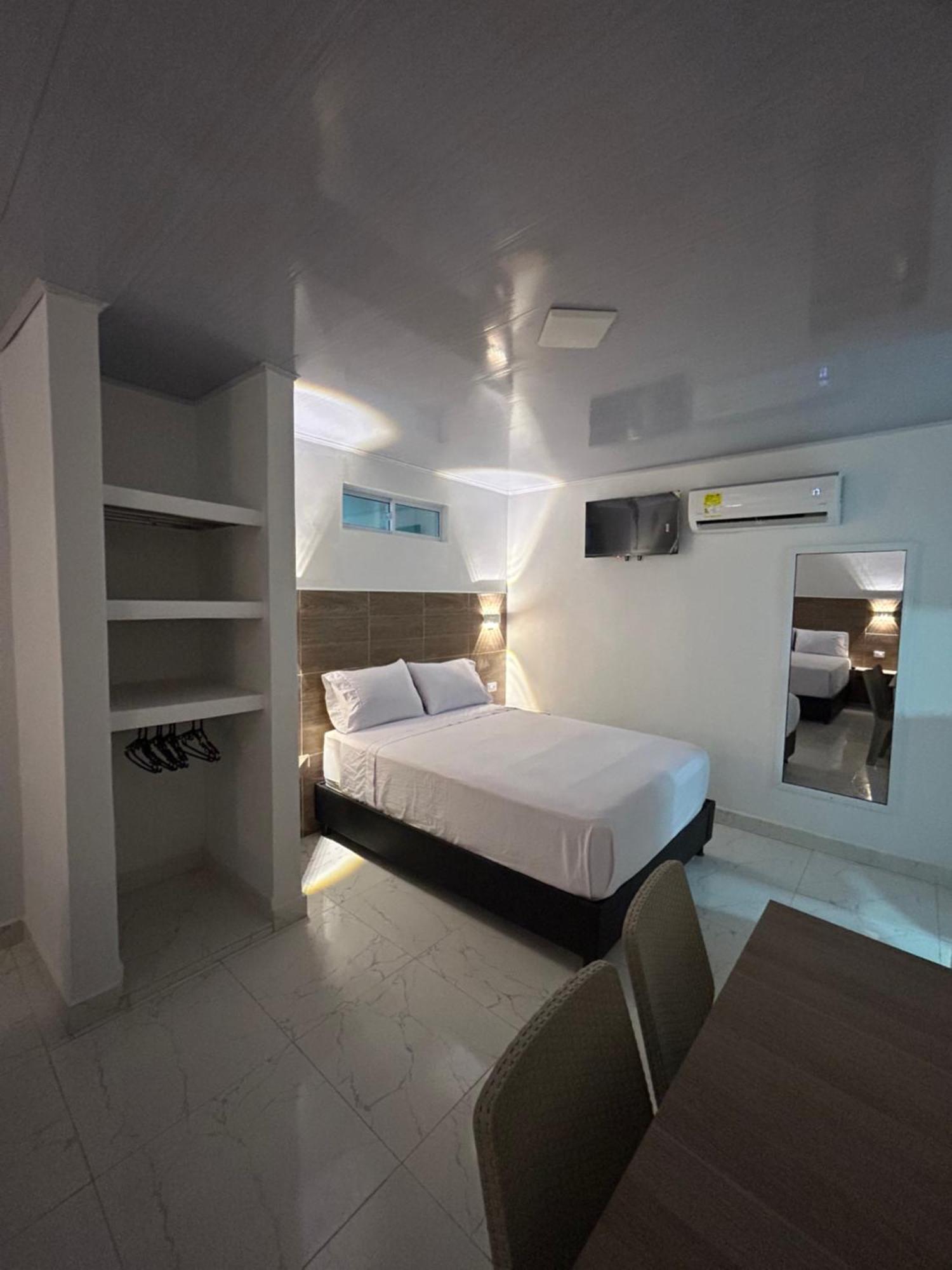 Hotel Brisas Del Mar Santa Marta  Buitenkant foto