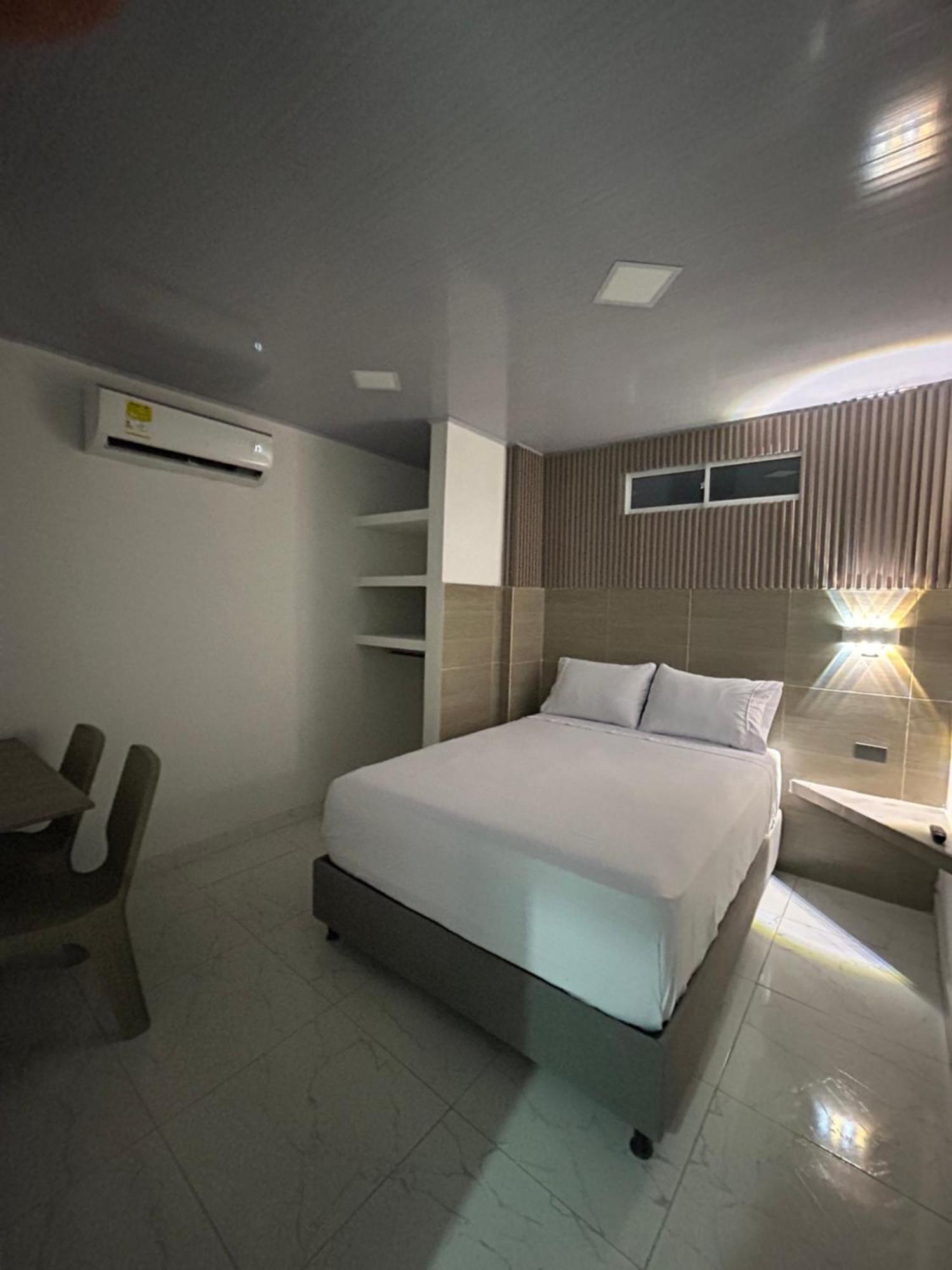 Hotel Brisas Del Mar Santa Marta  Buitenkant foto