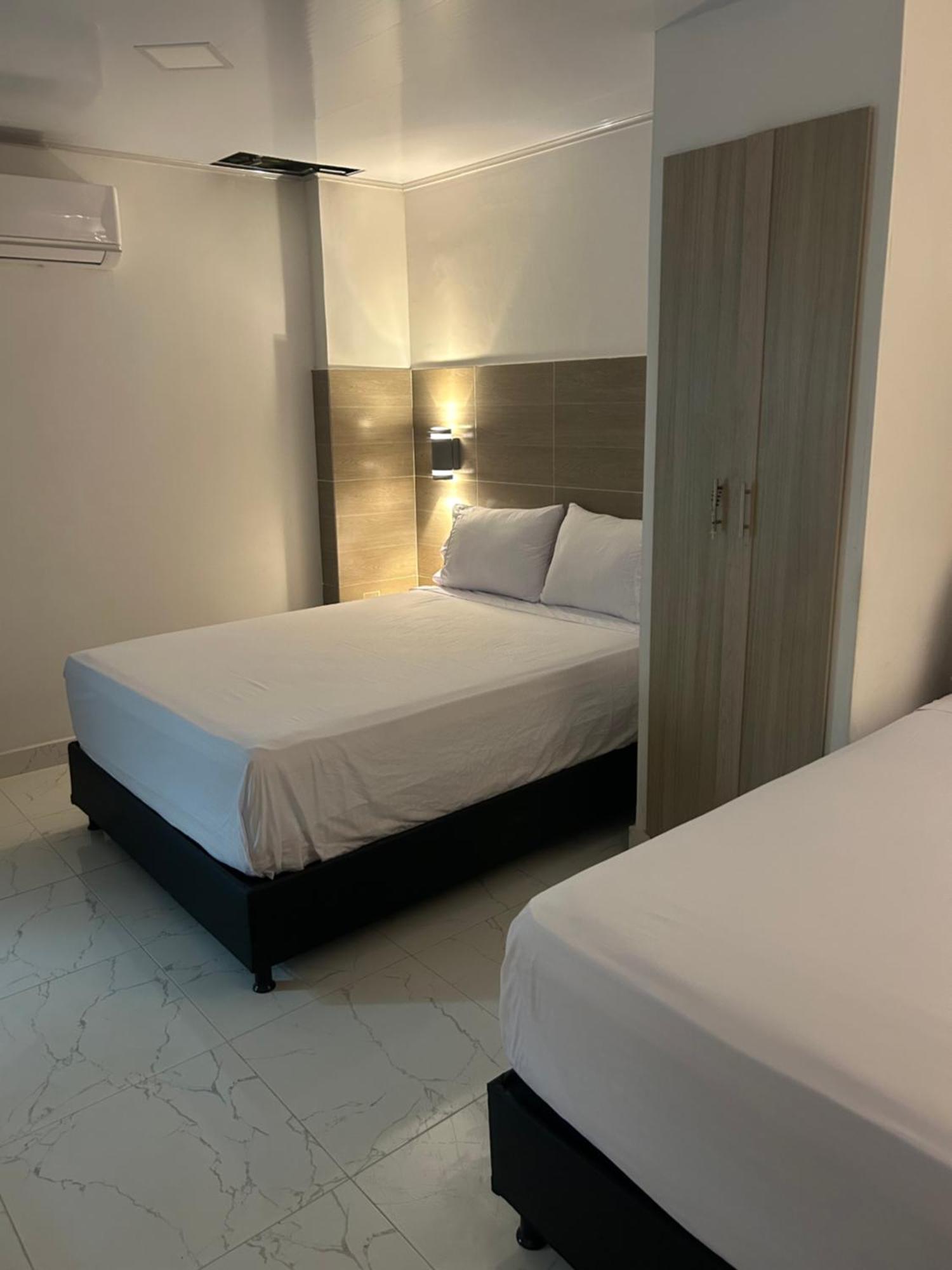 Hotel Brisas Del Mar Santa Marta  Buitenkant foto